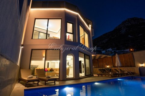 4+1 Villa  in Kalkan, Antalya, Türkei Nr. 192218 - 21