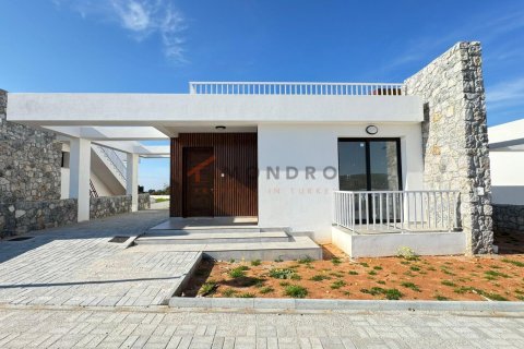 2+1 Villa  i Yeni Erenkoy, Guzelyurt,  Nr. 169619 - 7