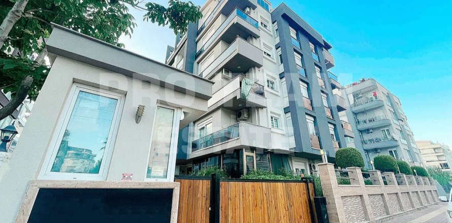 Apartment  in Konyaalti, Antalya, Turkey No. 192232