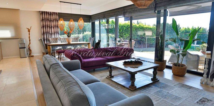 3+1 Villa  i Bodrum, Mugla, Tyrkia Nr. 184024