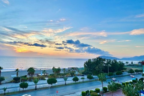 Продажа квартиры  в Аланье, Анталье, Турция 2+1, 140м2, №185890 – фото 28