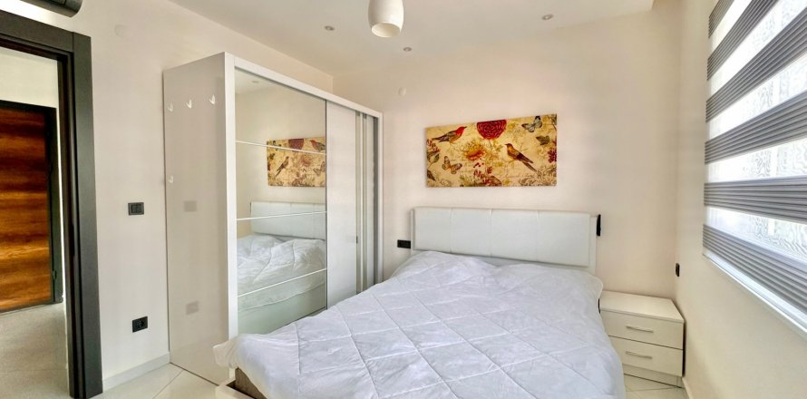 1+1 Apartment  in Alanya, Antalya, Turkey No. 185840