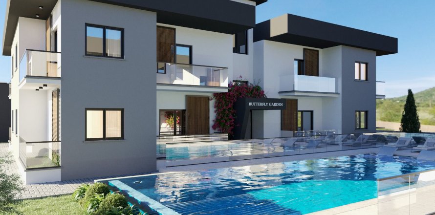 Apartment  in Girne, Northern Cyprus No. 210939