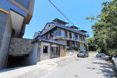 آپارتمان در Eyup،  Istanbul ، امارات متحده عربی 5 خوابه ، 263 متر مربع.  شماره 188533 - 4