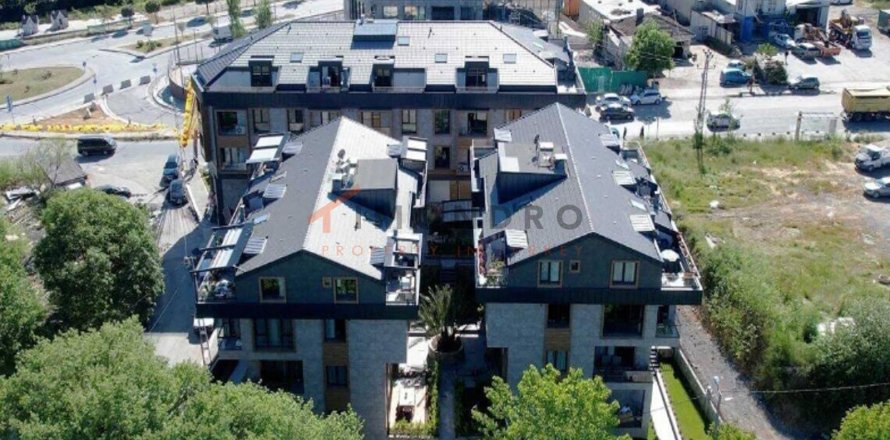 آپارتمان در Eyup،  Istanbul ، امارات متحده عربی 5 خوابه ، 263 متر مربع.  شماره 188533