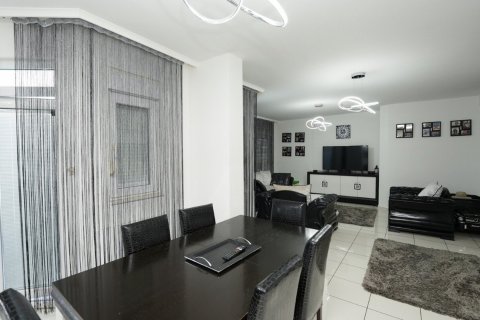 Продажа квартиры  в Коньяалты, Анталье, Турция 3+1, 120м2, №193905 – фото 1