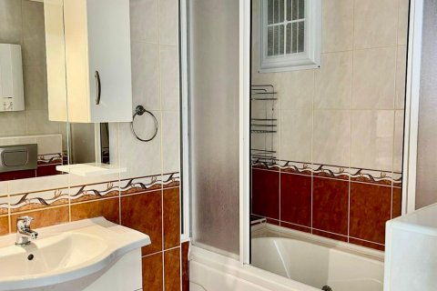 آپارتمان در  Mahmutlar ، امارات متحده عربی 2 خوابه ، 120 متر مربع.  شماره 183566 - 21