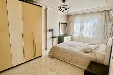 آپارتمان در  Mahmutlar ، امارات متحده عربی 2 خوابه ، 120 متر مربع.  شماره 183566 - 14