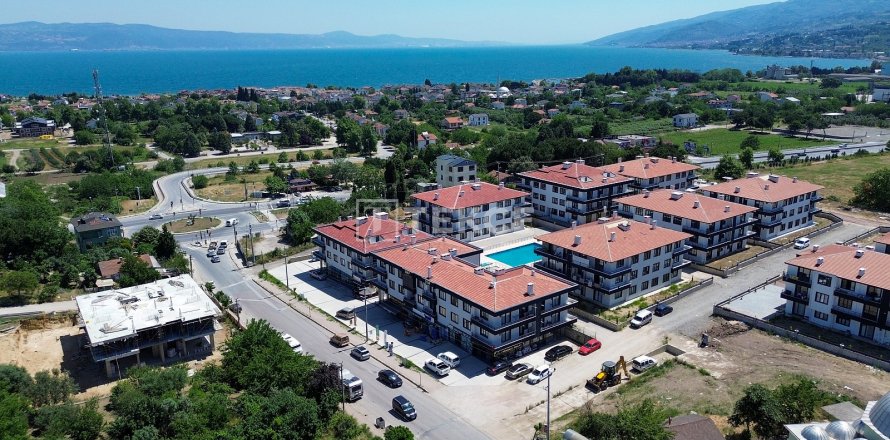 Квартира 4+1 в Алтынове, Ялова, Турция №192467