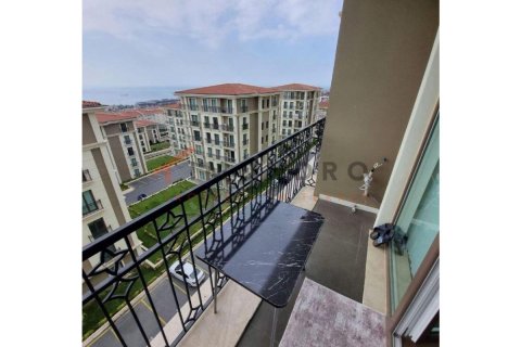 Продажа квартиры в Бейликдюзю, Стамбуле, Турция 1+1, 80м2, №186718 – фото 1