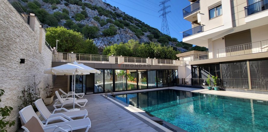 1+1 Apartment  in Konyaalti, Antalya, Turkey No. 191453