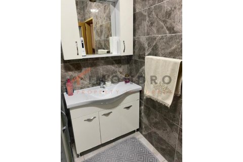 3+1 Lägenhet i Fatih, Istanbul, istanbul, Turkiet Nr. 189177 - 11