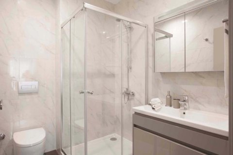 Продажа квартиры в Стамбуле, Турция 2 комн., 62м2, №186092 – фото 21