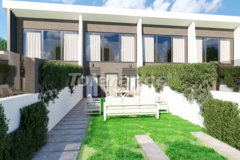 Продажа виллы в Кепезе, Чанаккале, Турция 2+1, 120м2, №193128 – фото 1