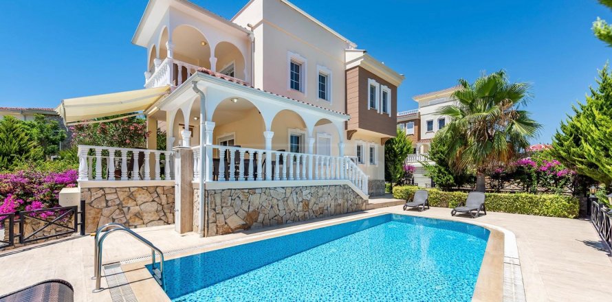 Вилла  4+1 в Анталье, Турция №170357