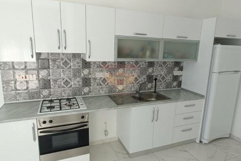 Apartment for sale  in Girne, Northern Cyprus, 2 bedrooms, 80m2, No. 187872 – photo 3