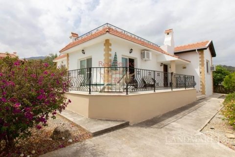 2+1 Villa  i Girne,  Nr. 187868 - 2