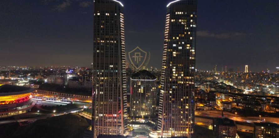 آپارتمان در  Istanbul ، ترکیه 2 خوابه ، 140 متر مربع.  شماره 168087