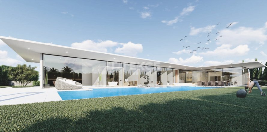 5+1 Villa in Urla, Izmir, Turkey No. 211377