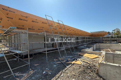 Продажа виллы  в Урле, Измире, Турция 5+1, 687м2, №211377 – фото 29