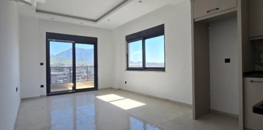 Квартира  2-х ком. в Аланье, Анталья, Турция №211373