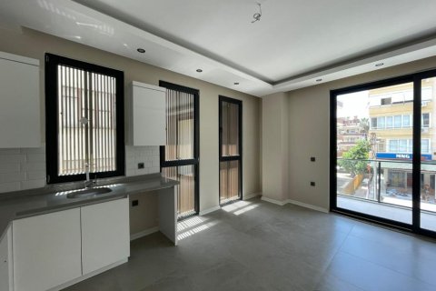 Продажа квартиры  в Аланье, Анталье, Турция 2 комн., 50м2, №211375 – фото 1