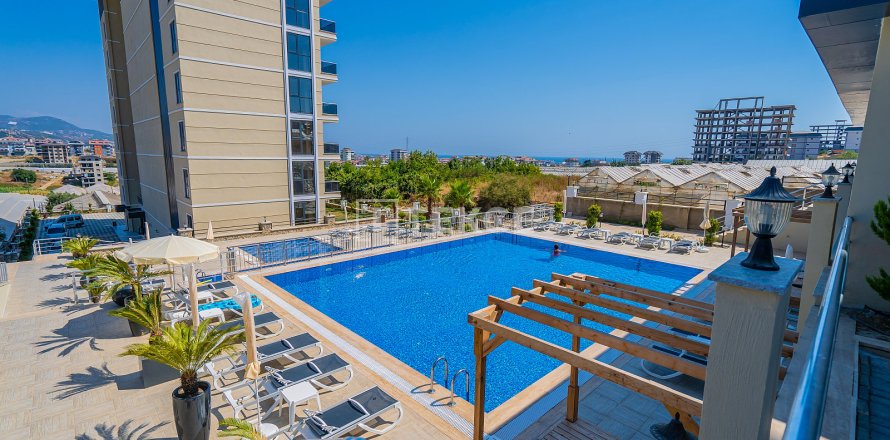 2+1 Penthouse  in Alanya, Antalya, Turkey No. 73346