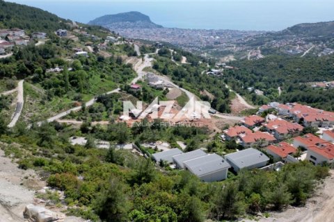 Продажа квартиры  в Аланье, Анталье, Турция, 1075м2, №191254 – фото 1