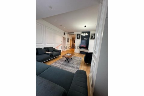 2+1 Wohnung  in Besiktas, Istanbul, Türkei Nr. 193548 - 3