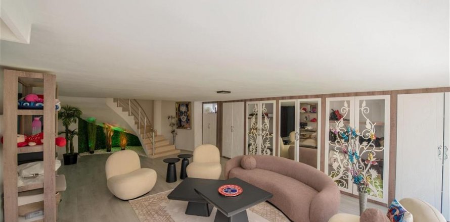 Вилла  7-х ком. в Махмутларе, Анталья, Турция №193213