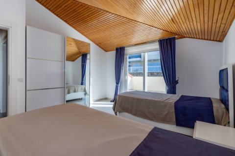 Продажа квартиры  в Анталье, Турция 3+1, 165м2, №184680 – фото 19