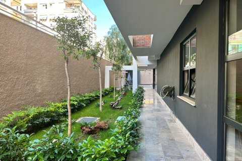 شقة في  Alanya 48 متر مربع . ر قم 186931 - 10