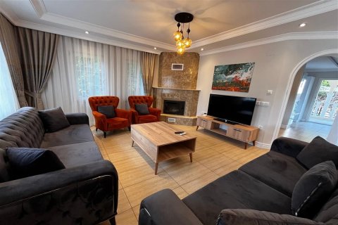 Продажа квартиры  в Аланье, Анталье, Турция 5 комн., 280м2, №192639 – фото 19