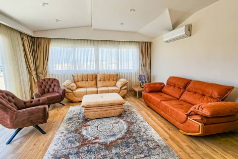 آپارتمان در  Mahmutlar ، امارات متحده عربی 4 خوابه ، 260 متر مربع.  شماره 185426 - 28
