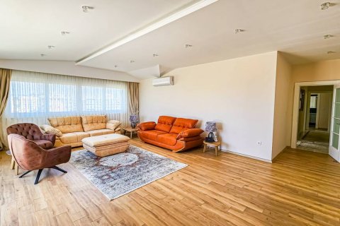 آپارتمان در  Mahmutlar ، امارات متحده عربی 4 خوابه ، 260 متر مربع.  شماره 185426 - 25