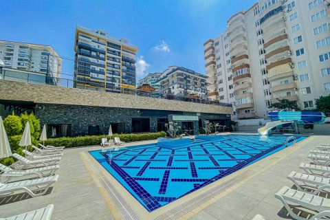 آپارتمان در  Mahmutlar ، امارات متحده عربی 4 خوابه ، 260 متر مربع.  شماره 185426 - 10