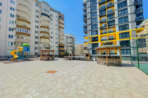 آپارتمان در  Mahmutlar ، امارات متحده عربی 4 خوابه ، 260 متر مربع.  شماره 185426 - 13