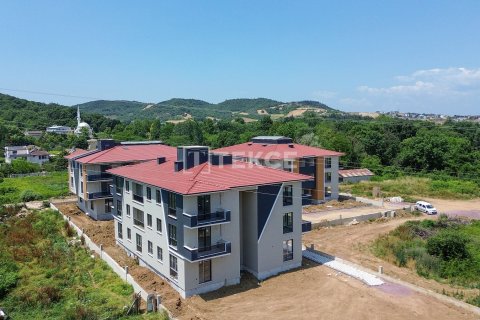 3+1 Lägenhet  i Yalova, Turkiet Nr. 192660 - 2