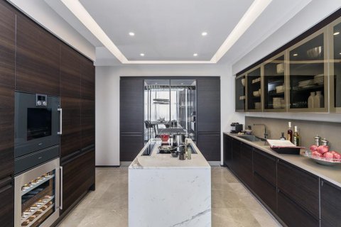 Apartment for sale  in Istanbul, Turkey, 204m2, No. 186083 – photo 30