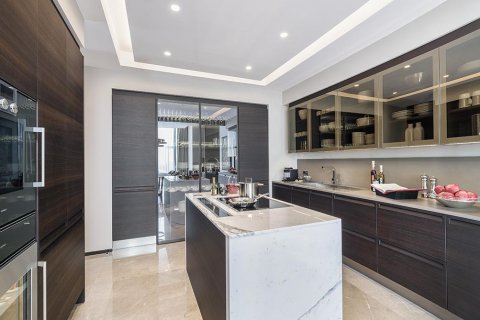 Apartment for sale  in Istanbul, Turkey, 204m2, No. 186083 – photo 28