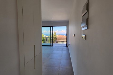 Продажа квартиры  в Гирне, Северный Кипр 3 комн., 80м2, №210855 – фото 11