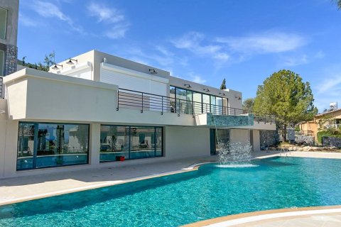 Wohnung in Alsancak, Girne, Nr. 210855 - 8