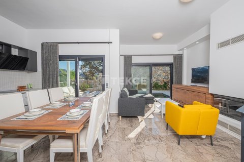 4+1 Villa  i Bodrum, Mugla, Tyrkiet Nr. 177504 - 13