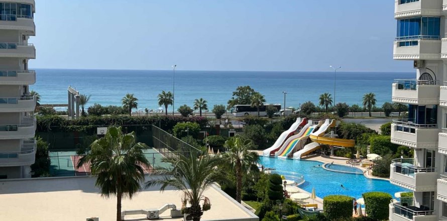 آپارتمان در Alanya ، ترکیه 3 خوابه ، 161 متر مربع. شماره 184210