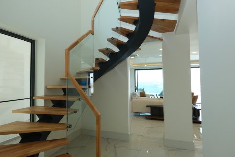 5+2 Villa  i Bodrum, Mugla, Tyrkiet Nr. 176281 - 14