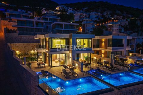 4+1 Villa  i Kas, Antalya, Turkiet Nr. 166076