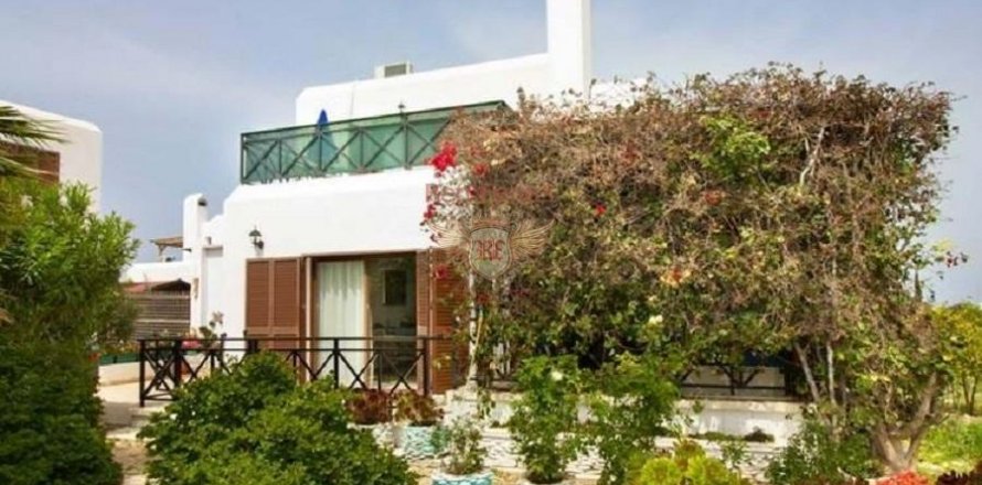 Вилла  4+1 в Гирне, Северный Кипр №192811