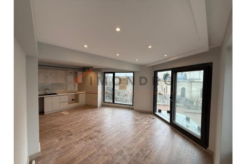 2+1 Lägenhet  i Beyoglu, Istanbul, istanbul, Turkiet Nr. 185683 - 6