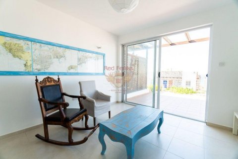 Apartment for sale  in Girne, Northern Cyprus, 2 bedrooms, 66m2, No. 187603 – photo 14