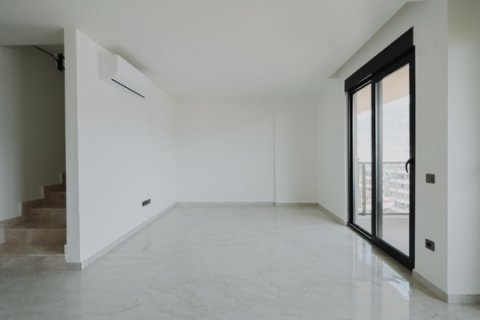 Продажа квартиры  в Анталье, Турция 2+1, 105м2, №189255 – фото 4